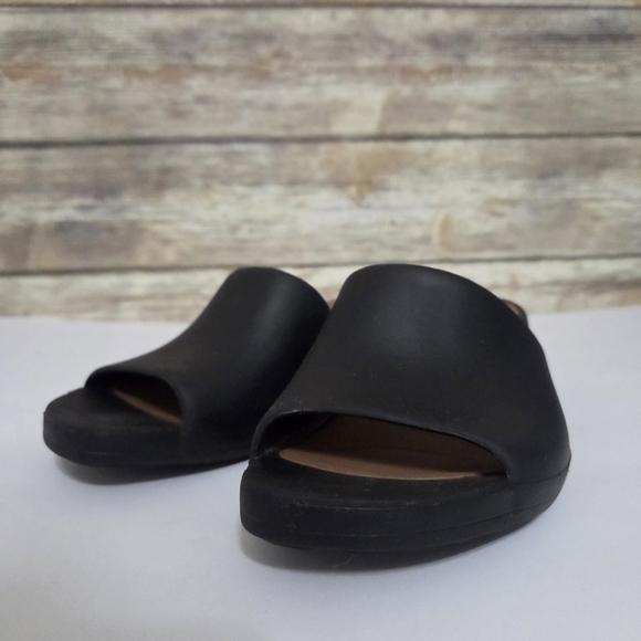 Gentle Souls by Kenneth Cole Gisele Wedge Slide Sandals Black Size 7 - Picture 7 of 15